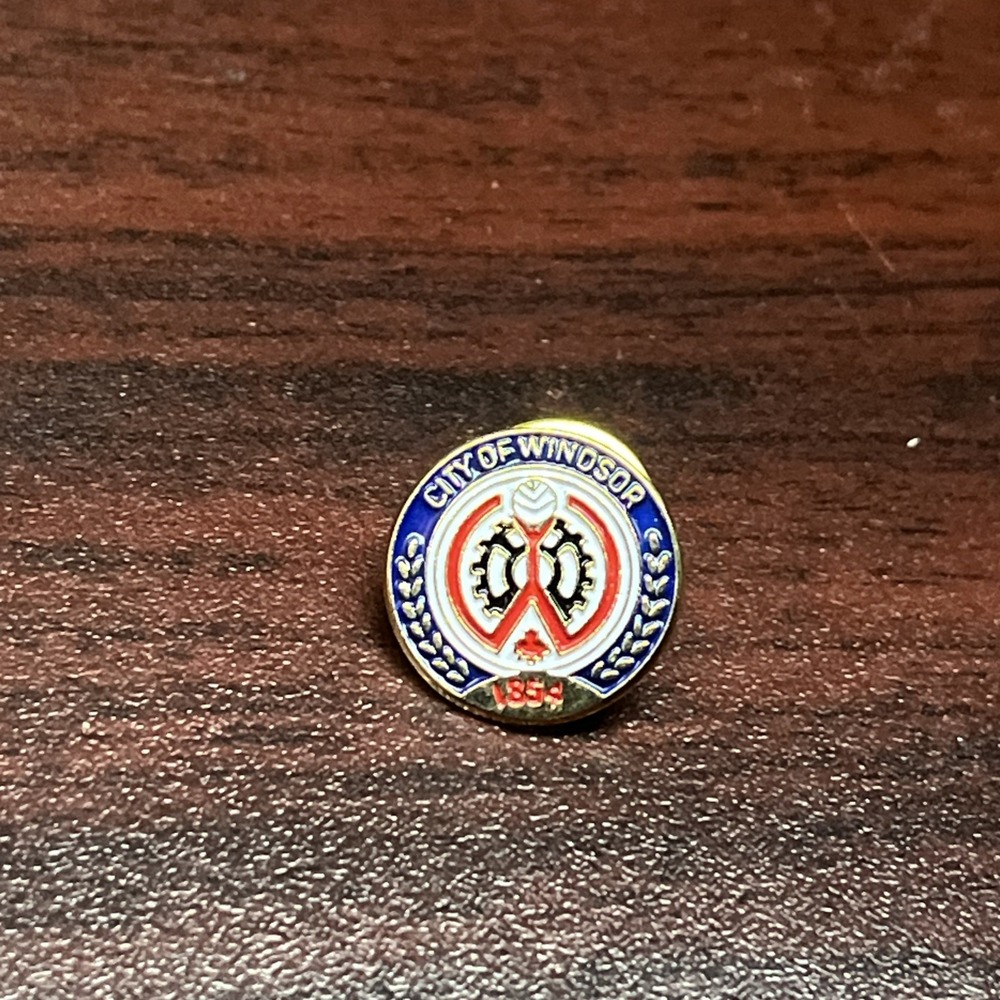 City Of Windsorโ Canada Lapel Hat Pin
